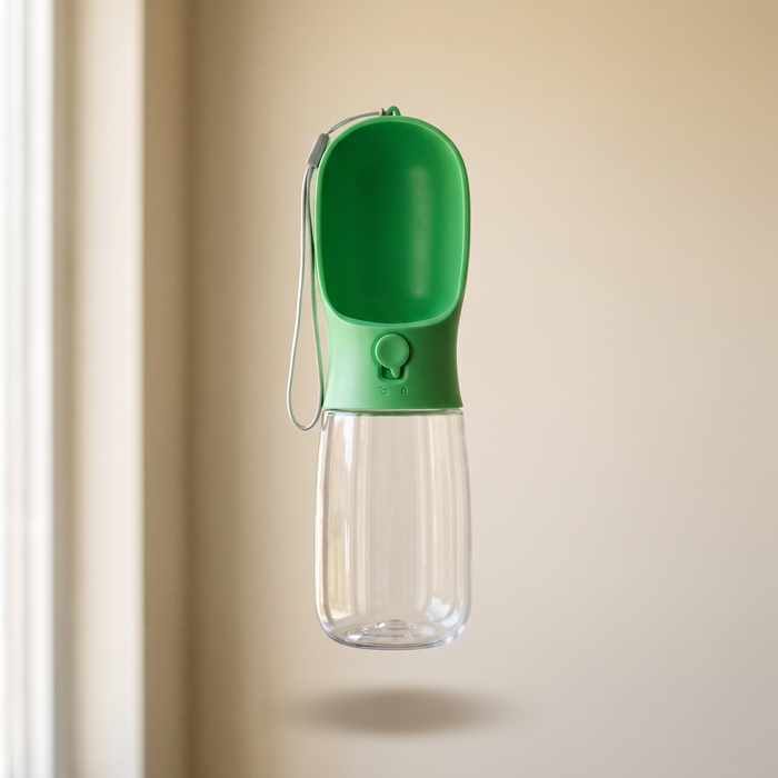 Pet Water Bottle Green - Hero